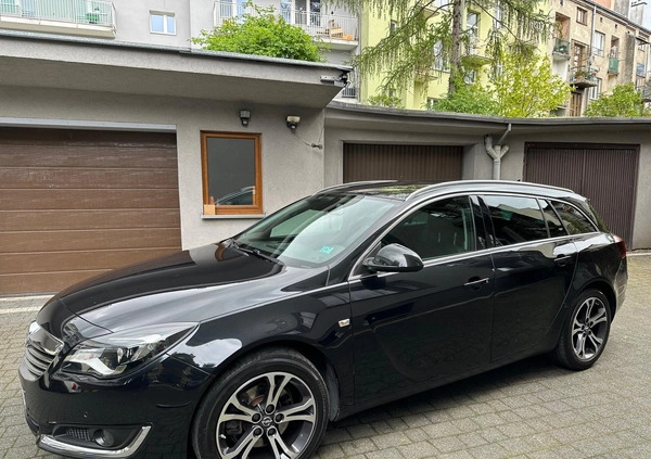 Opel Insignia cena 43000 przebieg: 178000, rok produkcji 2015 z Kraków małe 106